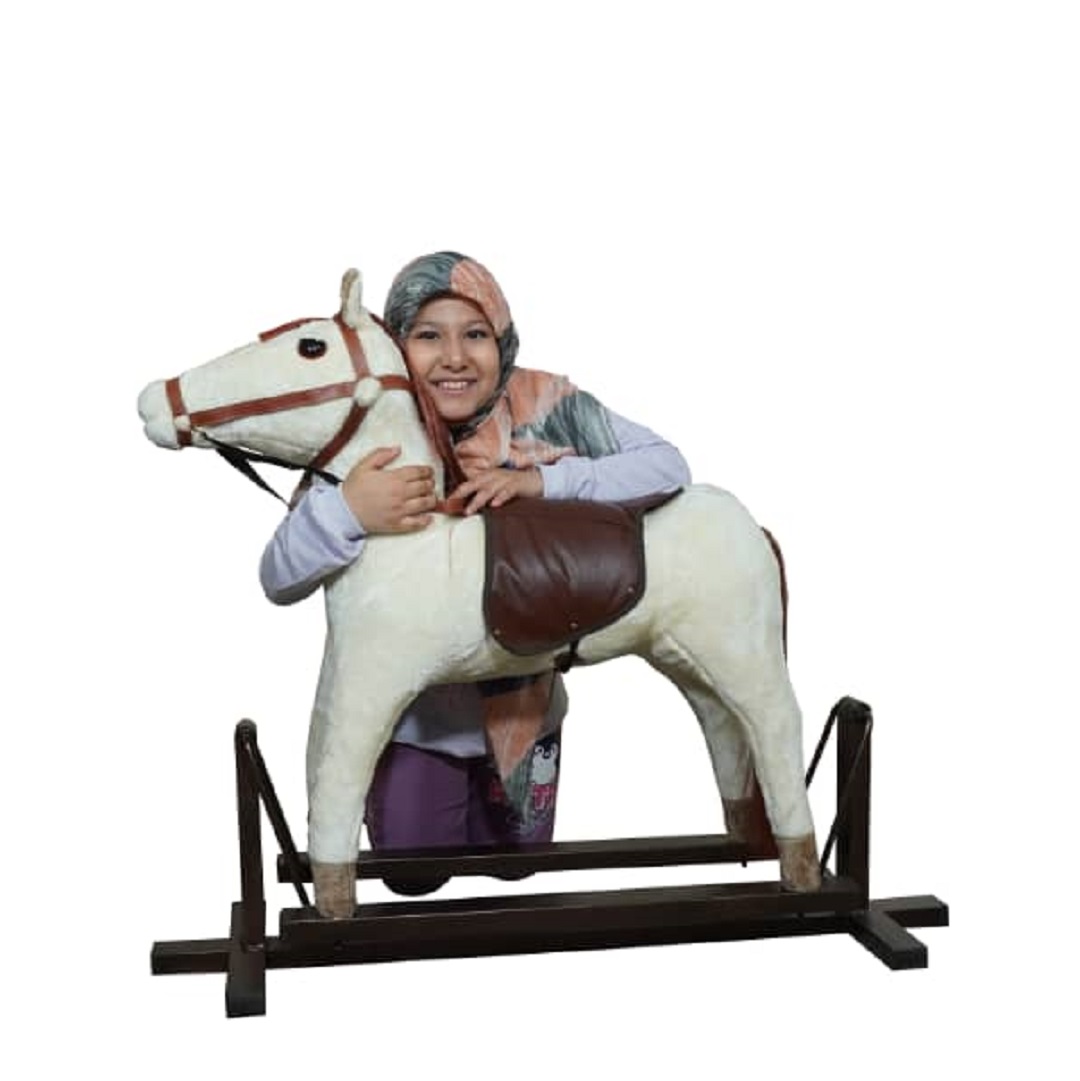 تصویر شماره 1  اسباب بازی اسب سواری عروسکی ننویی رنگ سفید